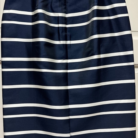 J Crew Navy and White Pencil Skirt - Picture 4 of 6